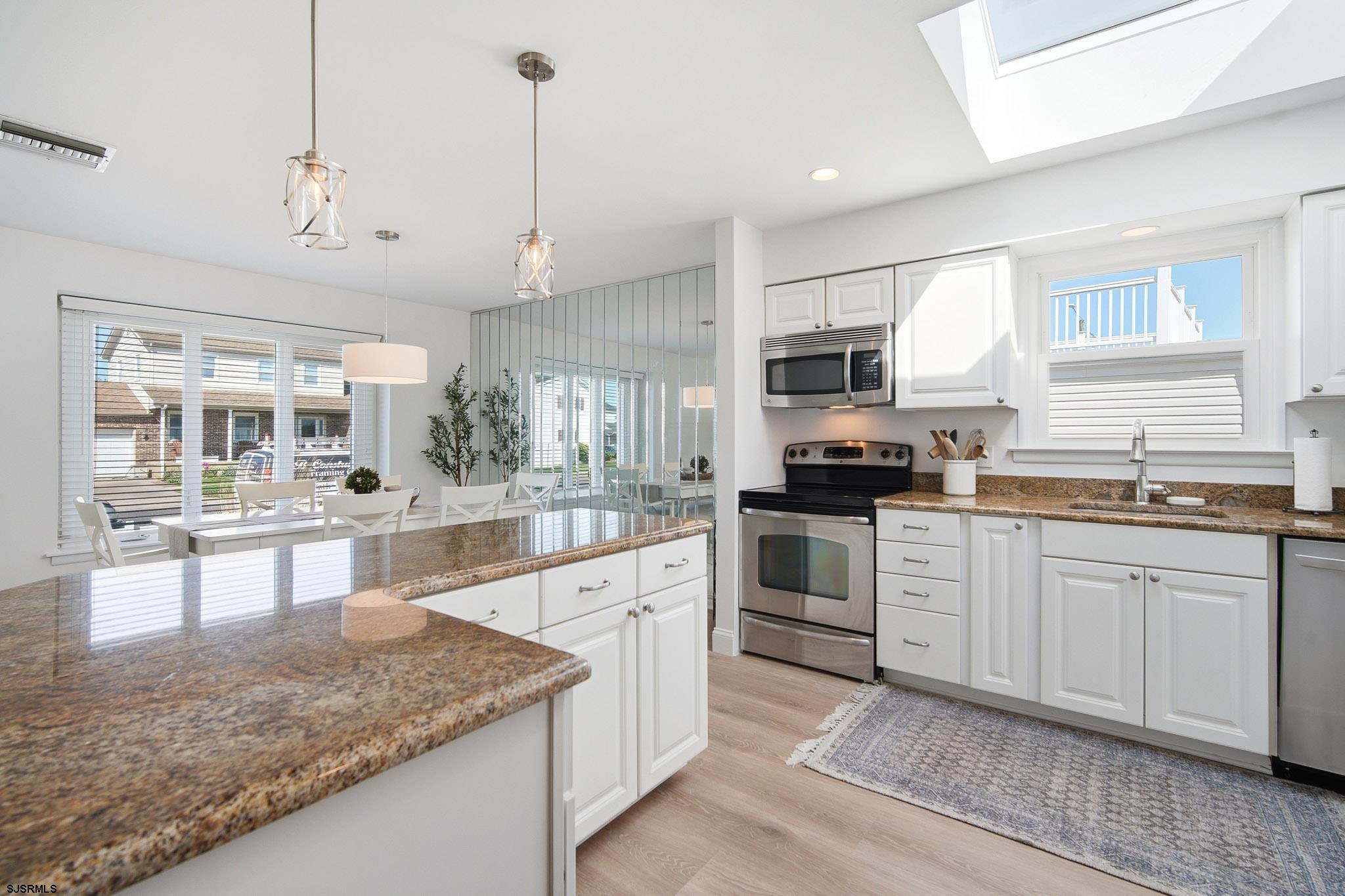 3 Sandy Lane Brigantine, NJ 08203 - Photo 10 of 32
