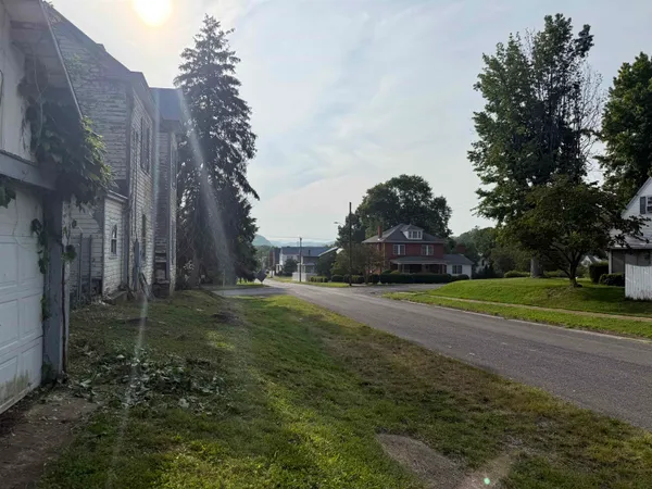$79,000 | 2374 Maple Avenue, Buena Vista, VA 24416