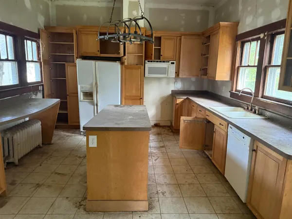 $79,000 | 2374 Maple Avenue, Buena Vista, VA 24416