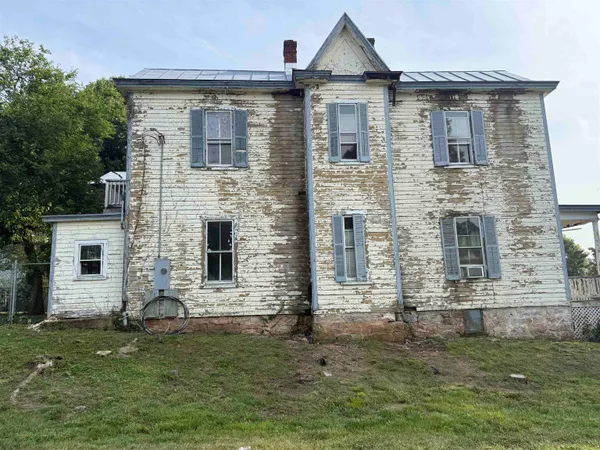 $79,000 | 2374 Maple Avenue, Buena Vista, VA 24416