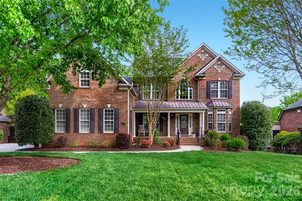 $1,100,000 | 844 Clonmel Drive, Matthews, NC 28104