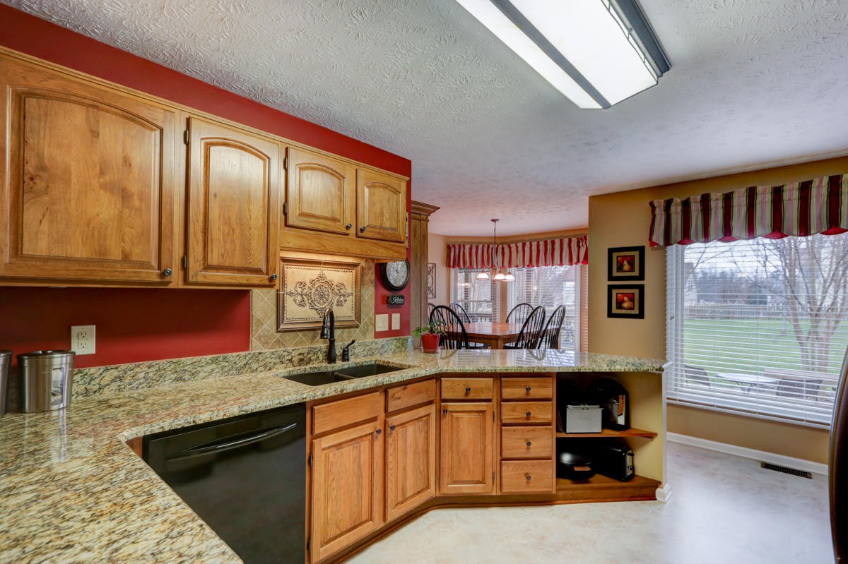 7325 Crown Road Knoxville, TN 37918 - Photo 9 of 31 Gallery Image 9