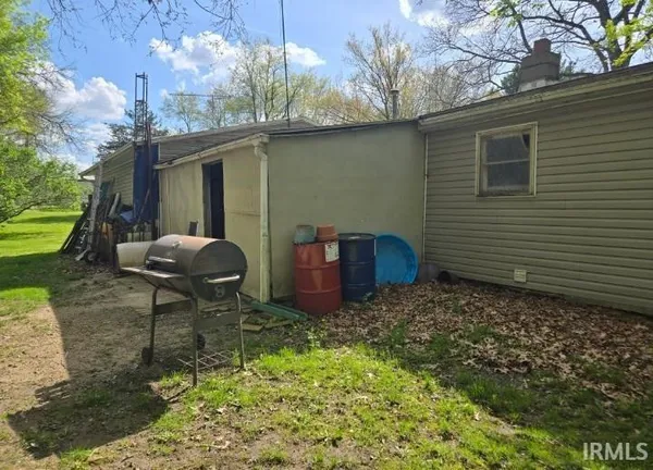 $99,900 | 6050 North 1060 West, Orland, IN 46776
