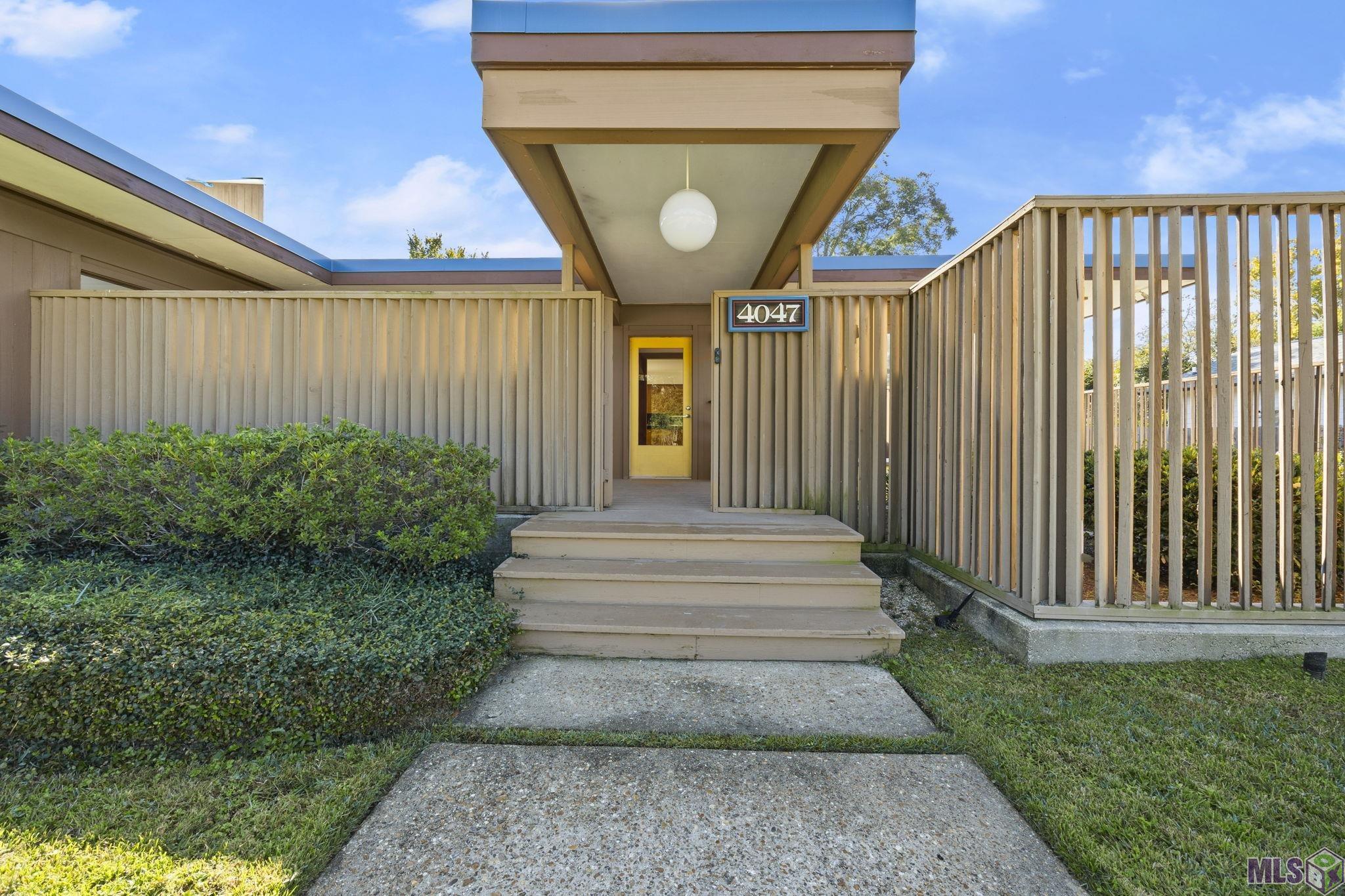 4047 Strand Drive Baton Rouge, LA 70809 - Photo 1 of 26 Gallery Image 1