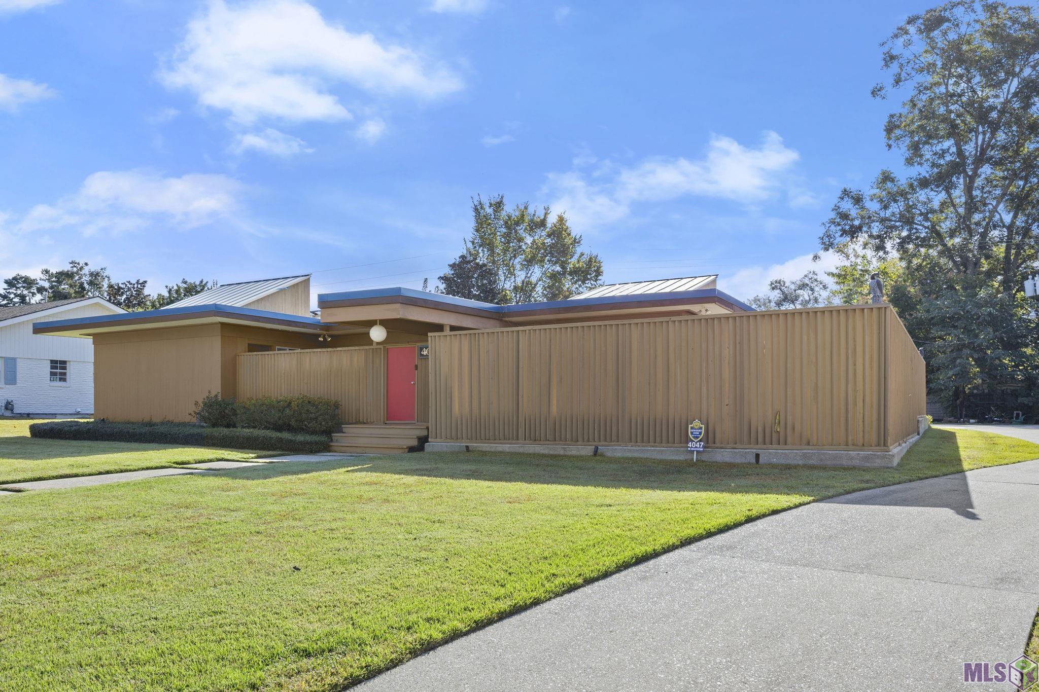 4047 Strand Drive Baton Rouge, LA 70809 - Photo 4 of 26 Gallery Image 4
