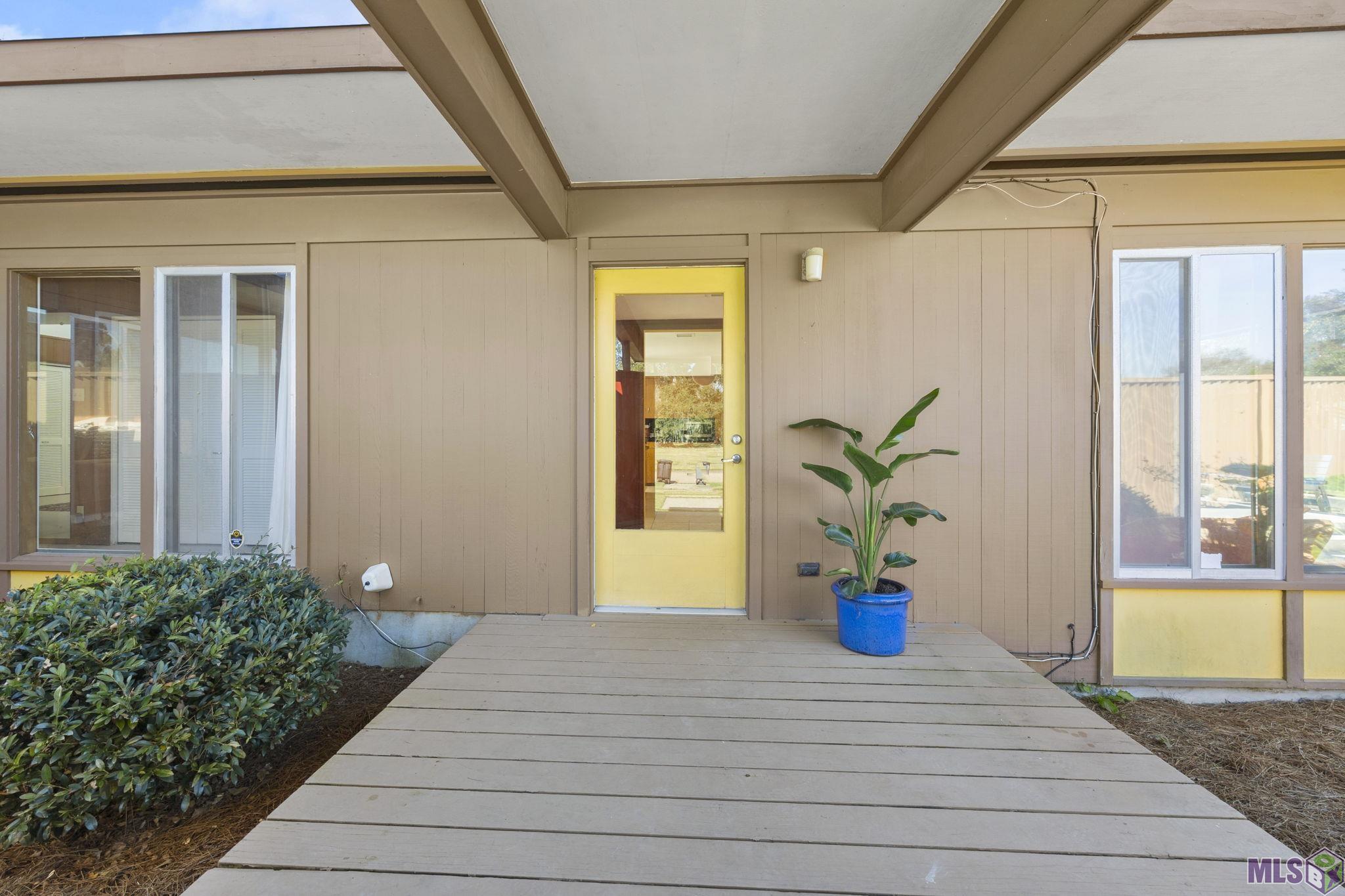 4047 Strand Drive Baton Rouge, LA 70809 - Photo 5 of 26 Gallery Image 5