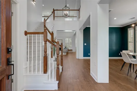$825,000 | 7621 Menler Drive, Austin, TX 78735