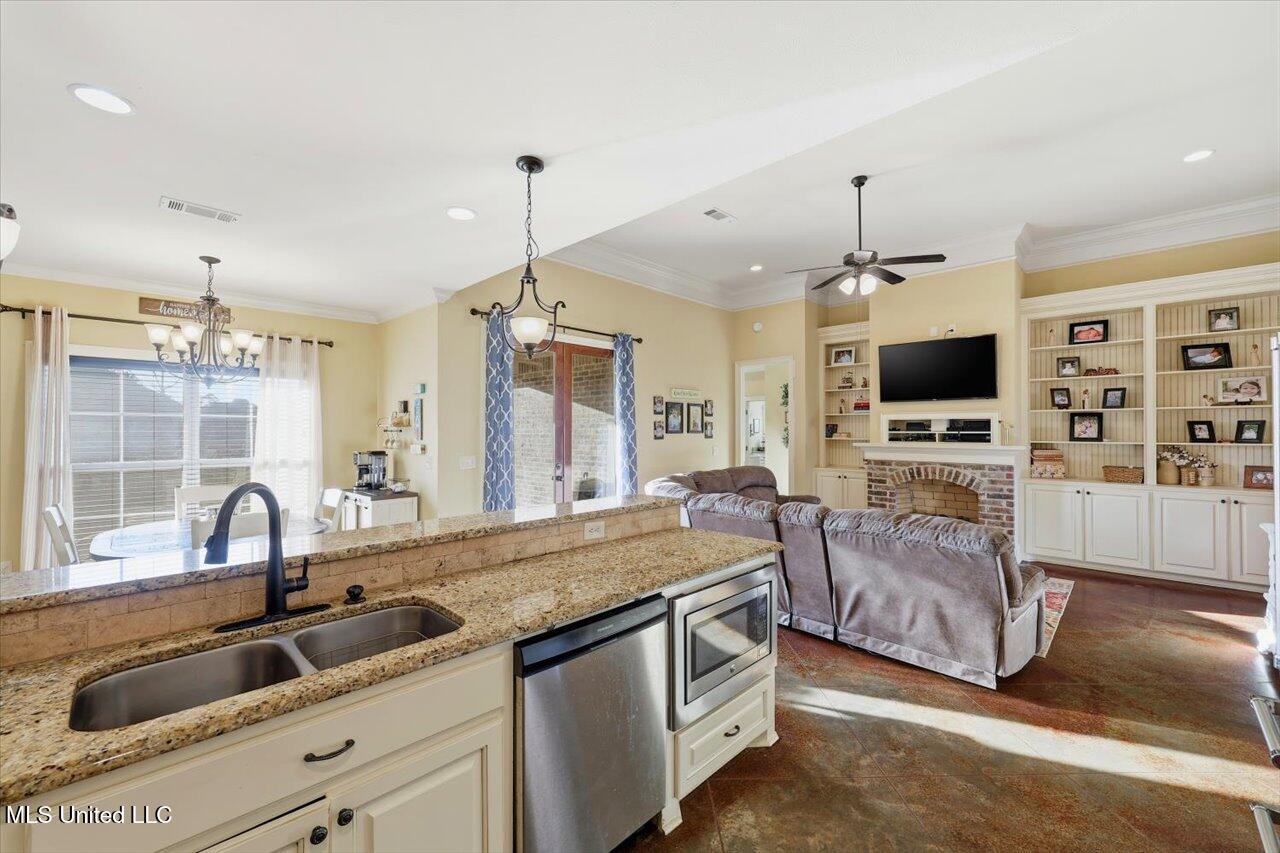 404 Winterfield Way Brandon, MS 39042 - Photo 12 of 28 12-404 Winterfield Wy _ Home Tours MS