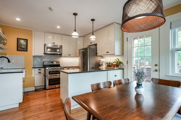 97 Montebello Road, Unit 4 Boston, MA 02130 - Photo 4 of 26
