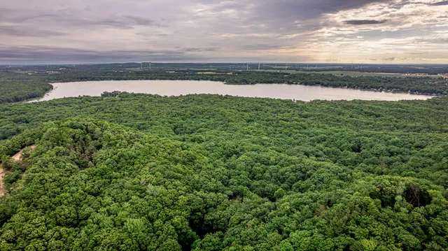 $350,000 | Avenue D Pentwater Mi 49449, Pentwater, MI 49449