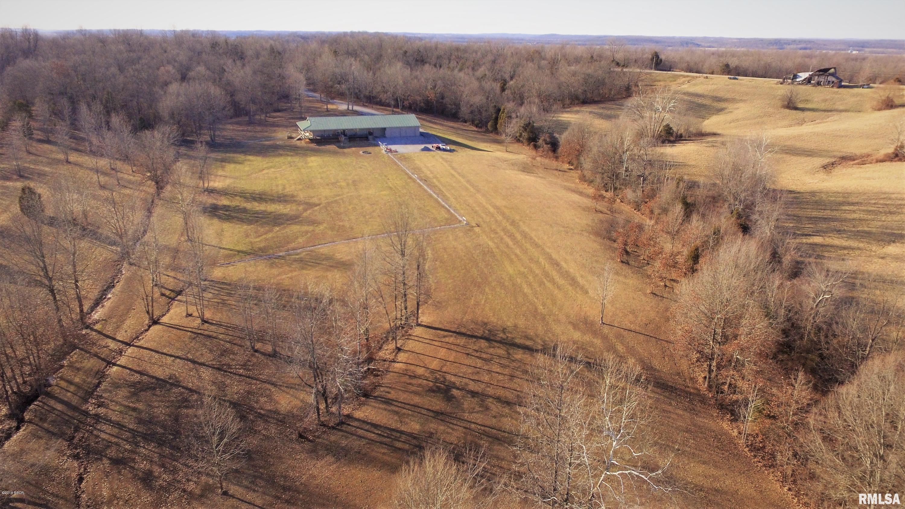 6202 Old Marion Road Metropolis, IL 62960 - Photo 3 of 50