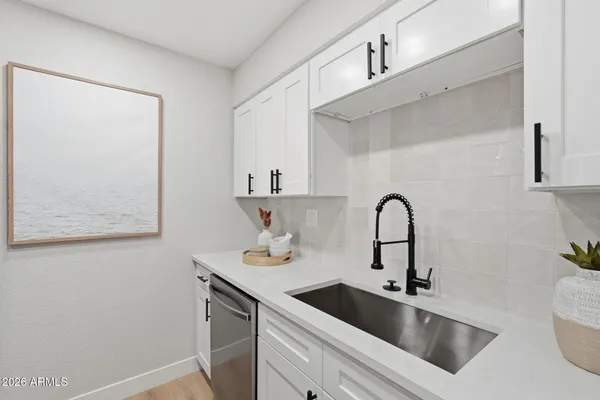 $295,000 | 930 South Dobson Road, Unit 83, Mesa, AZ 85202
