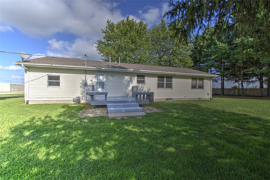 1215 South Airport Road Decatur, IL 62521 - Photo 18 of 24
