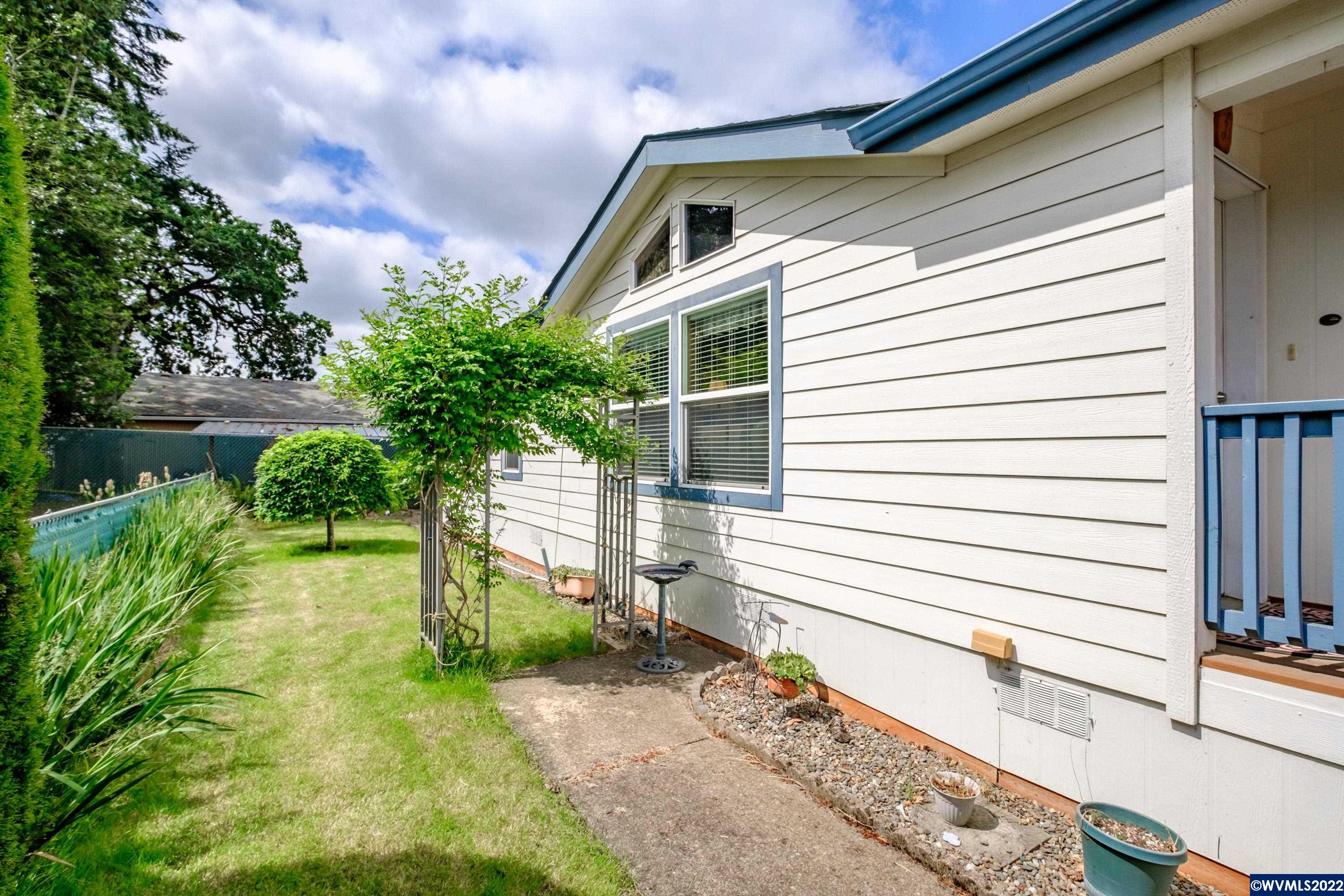 205 Boone Road Southeast, Unit 60 Salem, OR 97306 - Photo 5 of 33