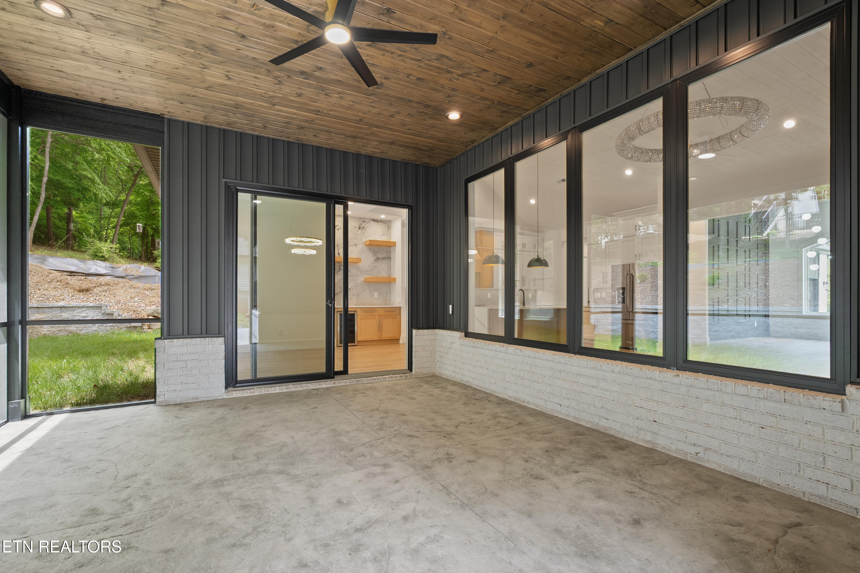 176 Saligugi Way Loudon, TN 37774 - Photo 51 of 55 Screened Patio