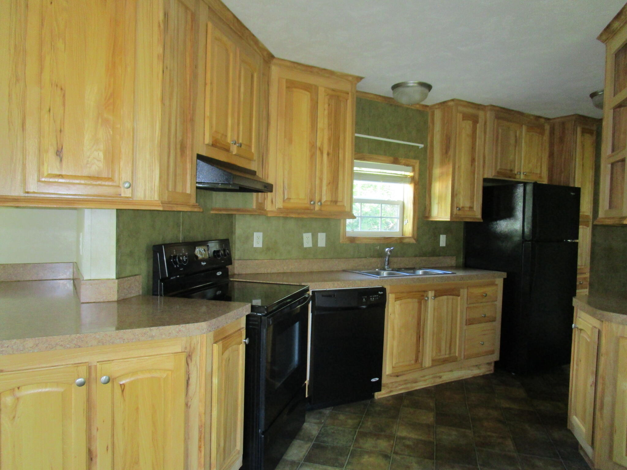 38 Military Road South Paris, ME 04281 - Photo 3 of 15 Ted11