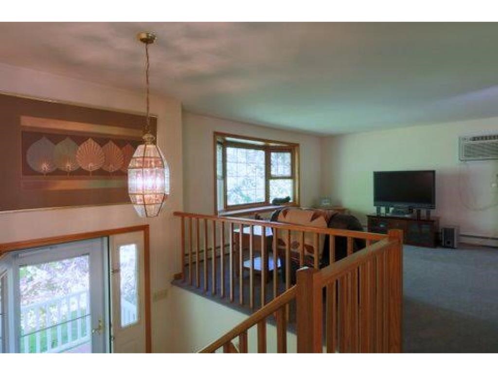 9 Mountain Home Road Londonderry, NH 03053 - Photo 7 of 17 Gallery Image 7