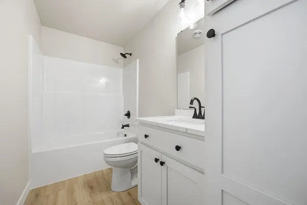 $377,317 | 6719 66th Avenue South, Horace, ND 58047