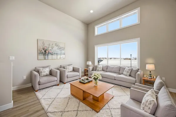 $377,317 | 6719 66th Avenue South, Horace, ND 58047