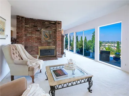 $1,595,000 | 4160 Vía Lado, Torrance, CA 90505