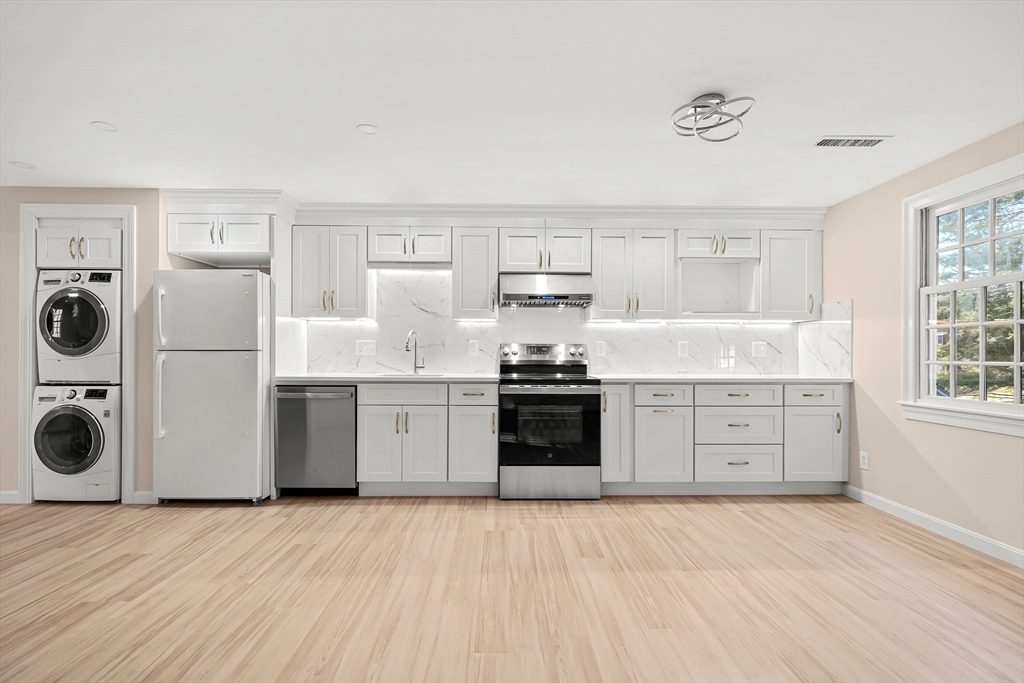 4 Jericho Road, Unit 4C Weston, MA 02493 - Photo 3 of 10