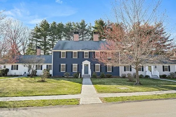 $3,300 | 4 Jericho Road, Unit 4C, Weston, MA 02493