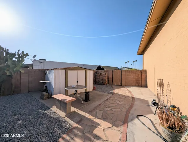$2,198 | 4019 West San Miguel Avenue, Phoenix, AZ 85019