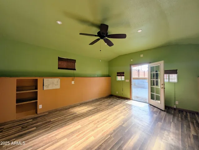 $2,198 | 4019 West San Miguel Avenue, Phoenix, AZ 85019