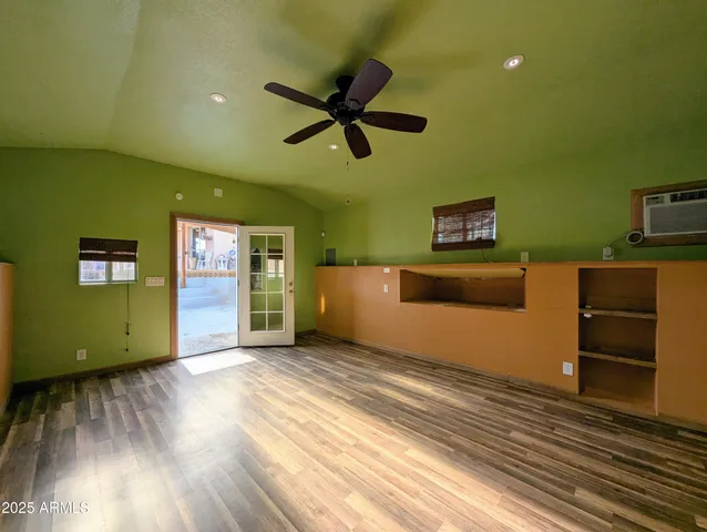 $2,198 | 4019 West San Miguel Avenue, Phoenix, AZ 85019