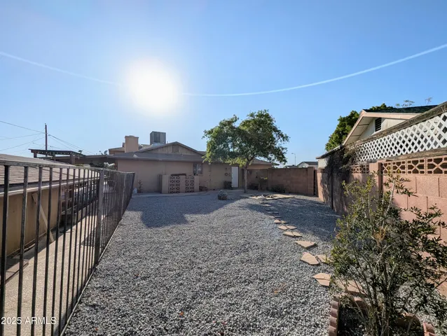 $2,198 | 4019 West San Miguel Avenue, Phoenix, AZ 85019
