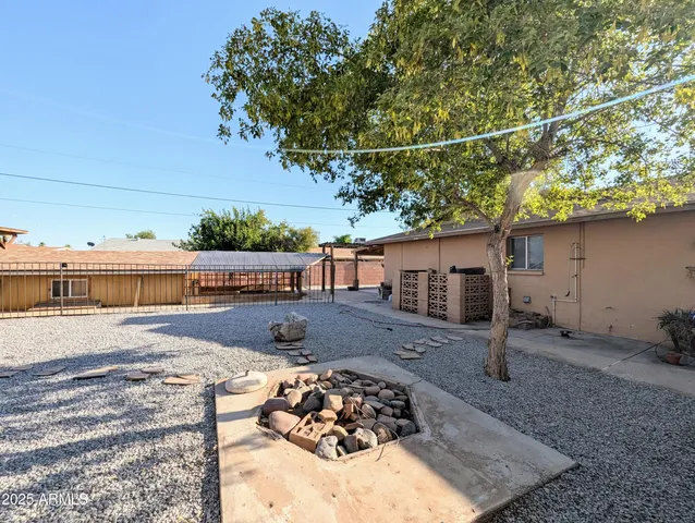 $2,198 | 4019 West San Miguel Avenue, Phoenix, AZ 85019