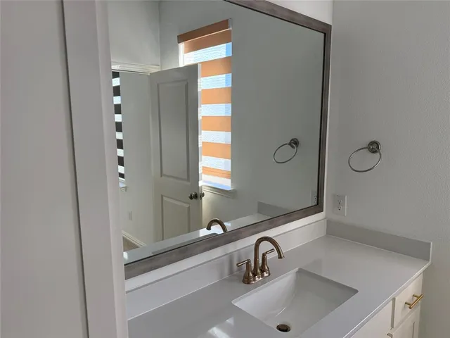 $2,800 | 9015 Scarp Hl Lane, Frisco, TX 75035