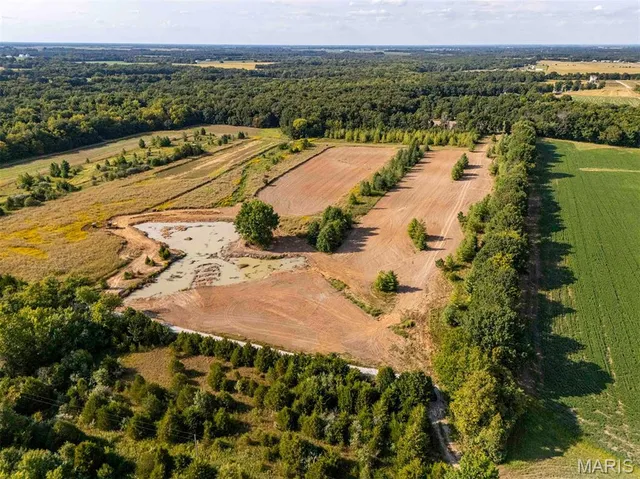 $334,400 | 0 Red Oak Road, High Hill, MO 63350
