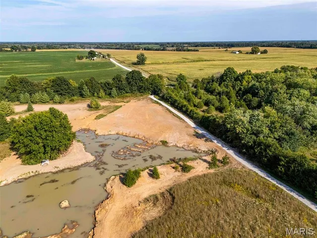 $334,400 | 0 Red Oak Road, High Hill, MO 63350