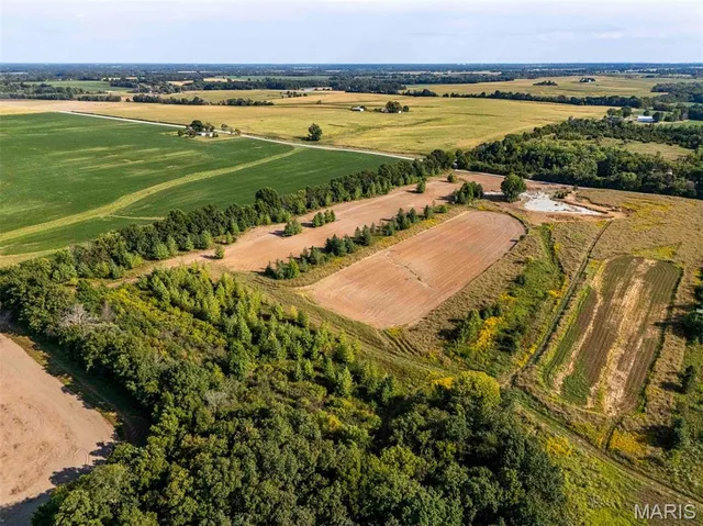 $334,400 | 0 Red Oak Road, High Hill, MO 63350