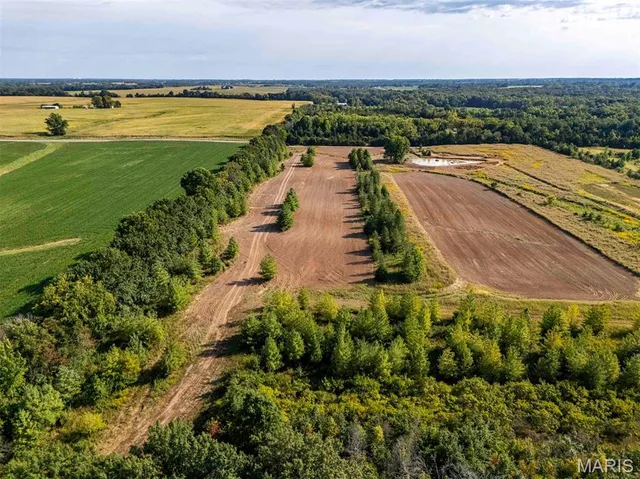 $334,400 | 0 Red Oak Road, High Hill, MO 63350