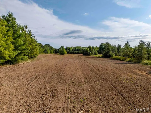 $334,400 | 0 Red Oak Road, High Hill, MO 63350