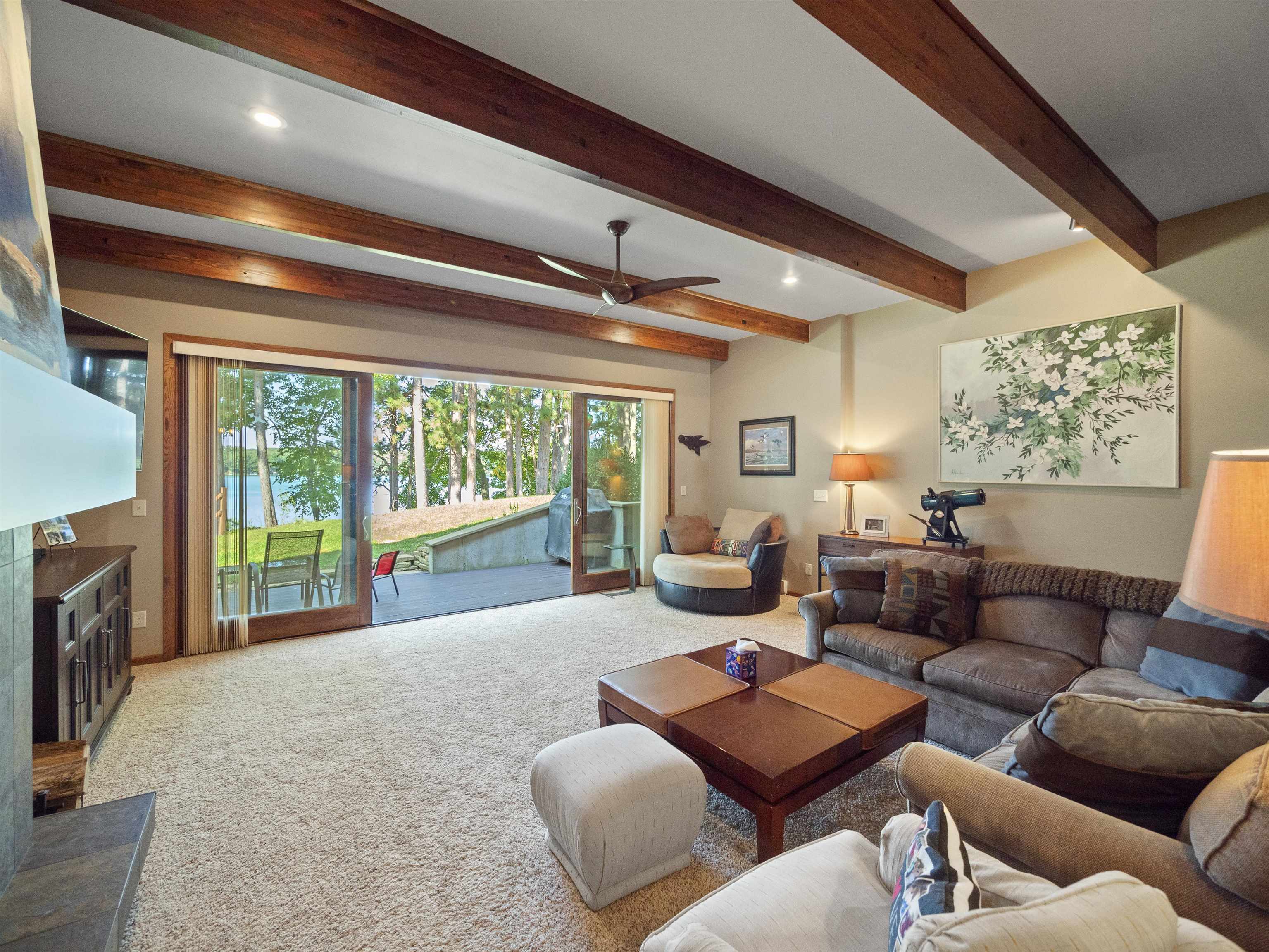 E1280 County Road Waupaca, WI 54981 - Photo 10 of 34