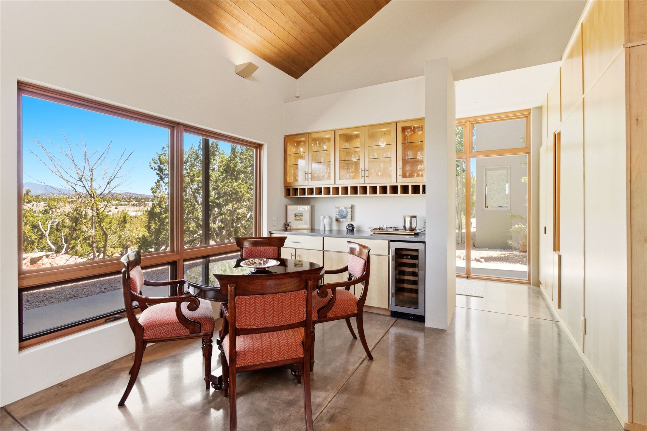 27 Old Road Lamy, NM 87540 - Photo 4 of 47 Dining
