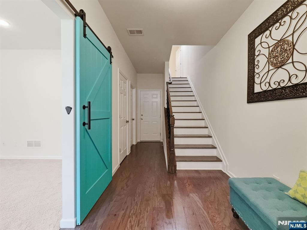 85 Truman Drive Wood-Ridge, NJ 07075 - Photo 6 of 47