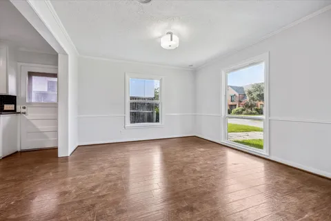 $2,895 | 3607 Blue Bonnet Boulevard, Houston, TX 77025