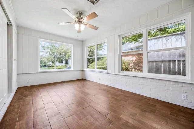 $2,895 | 3607 Blue Bonnet Boulevard, Houston, TX 77025