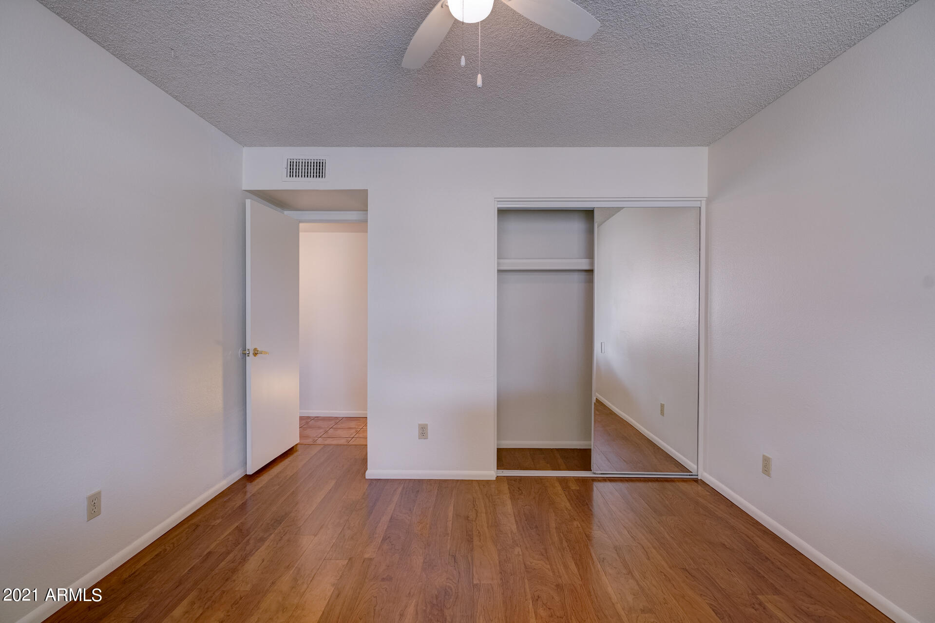 3042 West Redfield Road Phoenix, AZ 85053 - Photo 19 of 22 listing_21