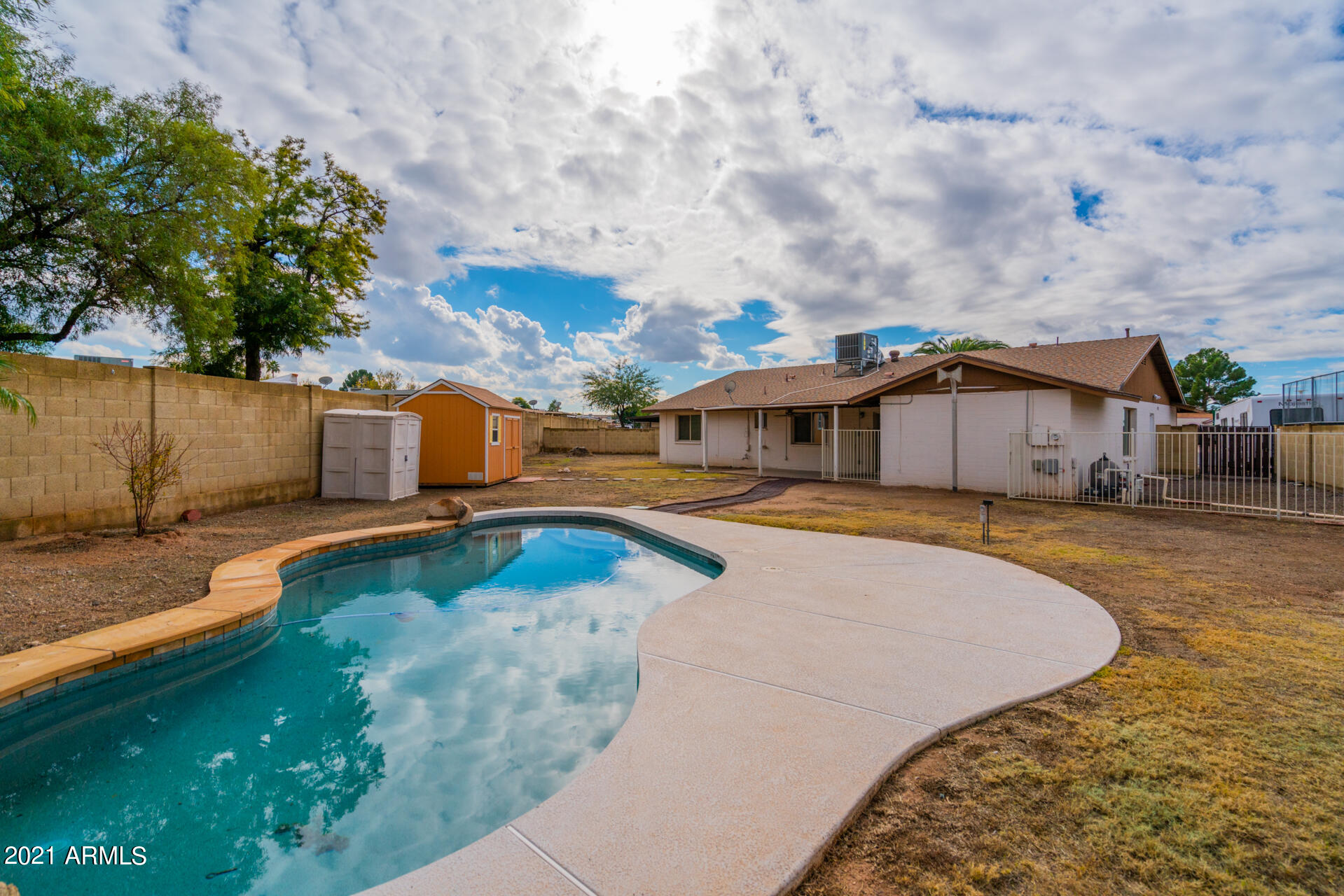 3042 West Redfield Road Phoenix, AZ 85053 - Photo 5 of 22 listing_4