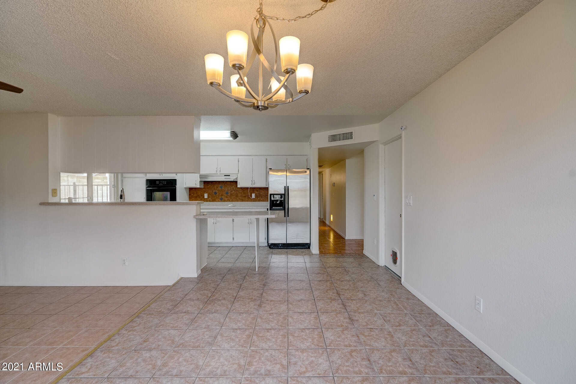 3042 West Redfield Road Phoenix, AZ 85053 - Photo 9 of 22 listing_9