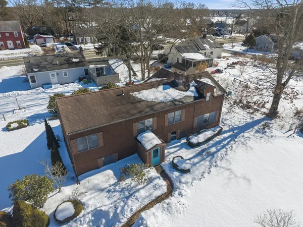 $569,000 | 4 22nd Street, Wareham, MA 02558