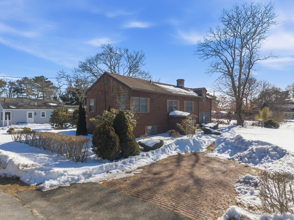 4 22nd Street Wareham, MA 02558 - Photo 4 of 37