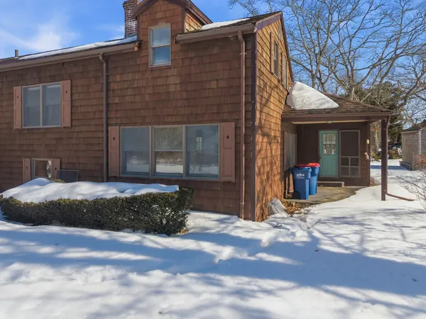 $569,000 | 4 22nd Street, Wareham, MA 02558