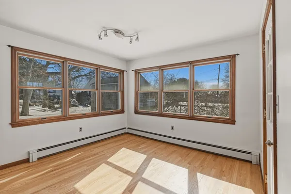 $569,000 | 4 22nd Street, Wareham, MA 02558