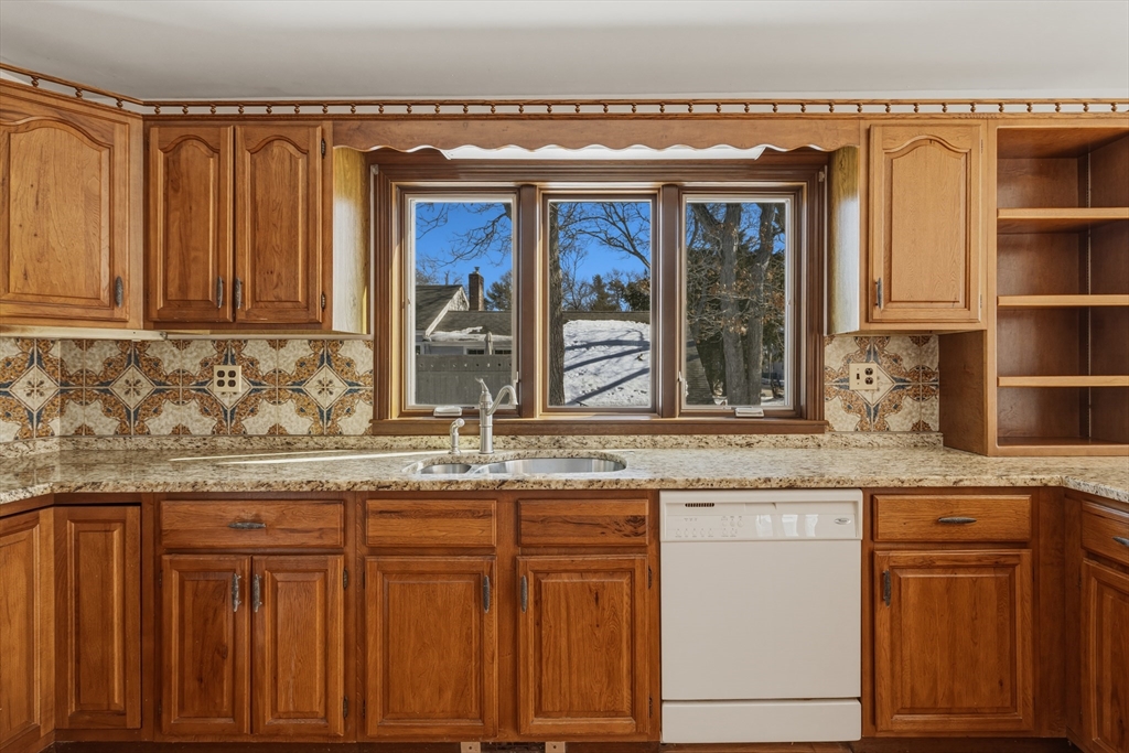 4 22nd Street Wareham, MA 02558 - Photo 10 of 37